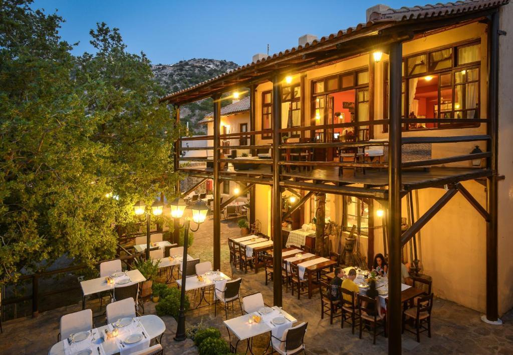 Axós Enagron Ecotourism Village المظهر الخارجي الصورة