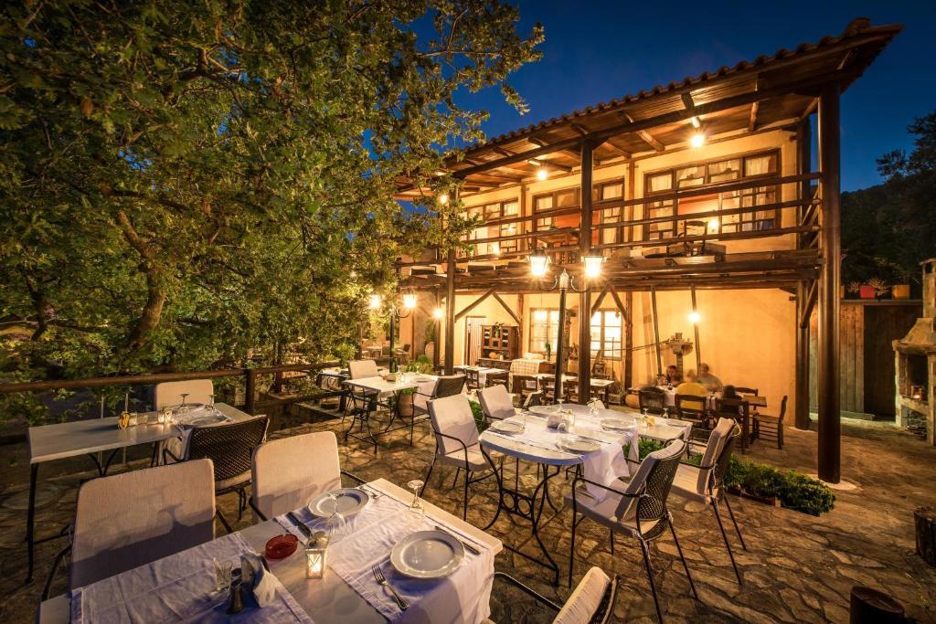 Axós Enagron Ecotourism Village المظهر الخارجي الصورة