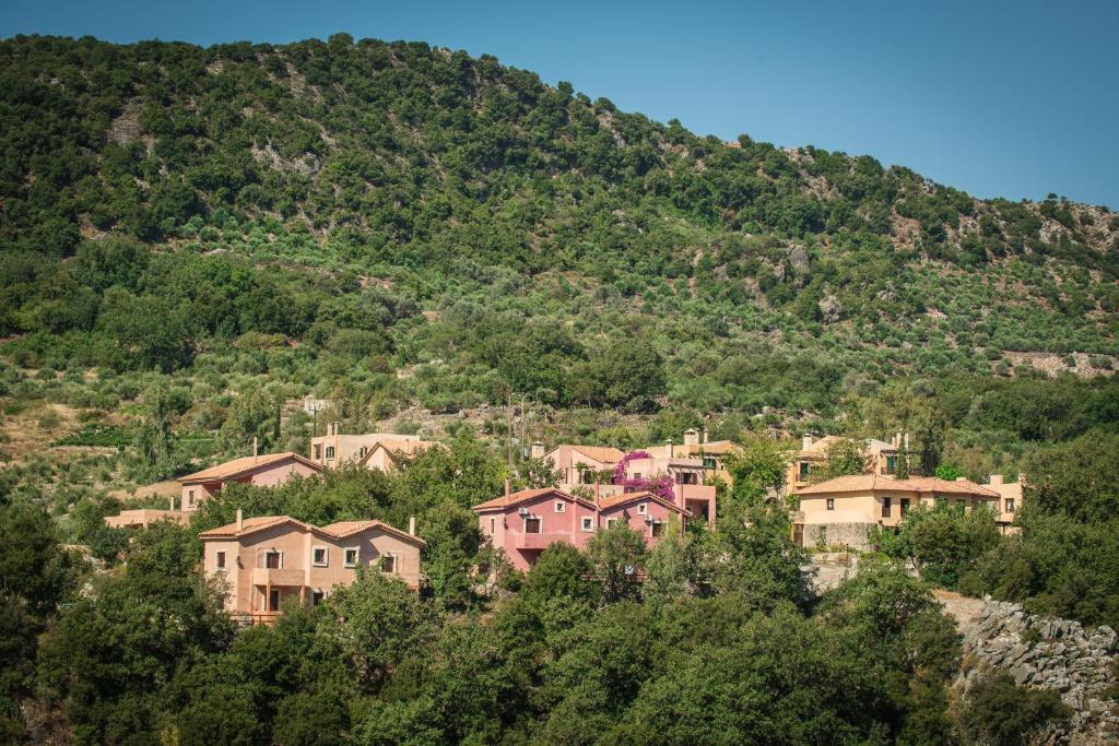 Axós Enagron Ecotourism Village المظهر الخارجي الصورة